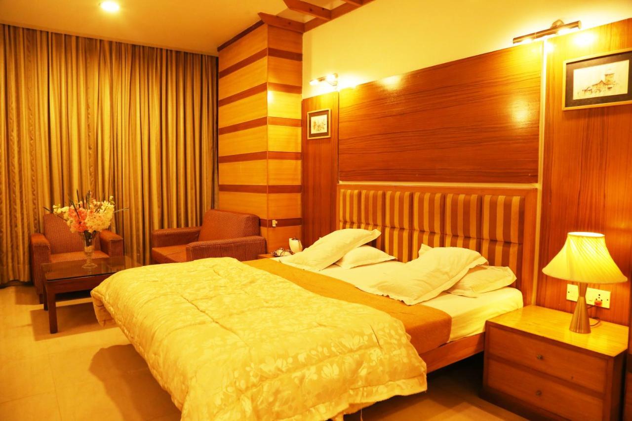 Hotel H26 Chandīgarh Eksteriør bilde